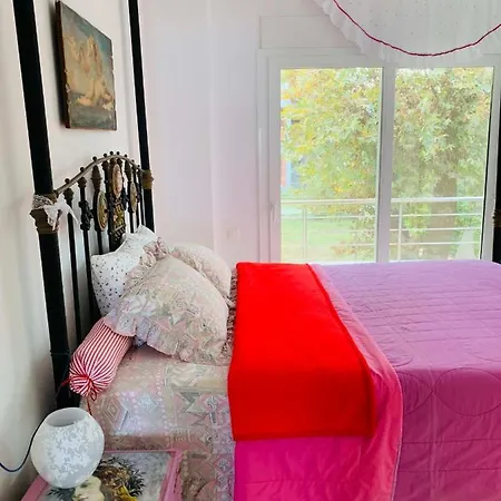 Beachfront Living At Its Coziest - Olympian Summer