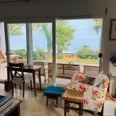 Casa de Férias Beachfront Living At Its Coziest - Olympian Summer *
